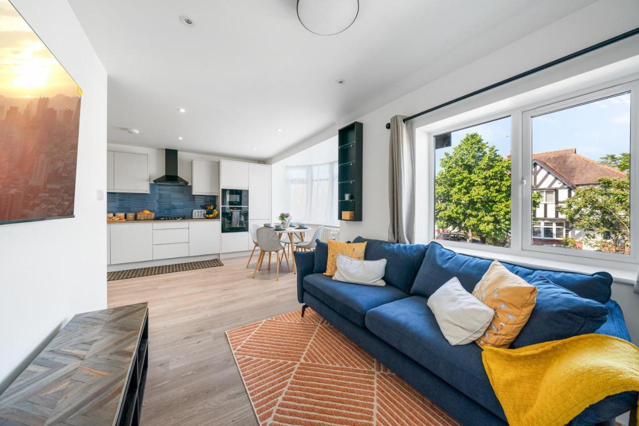 דירות מיל היל Newly Refurbished 2 Bed Flat מראה חיצוני תמונה
