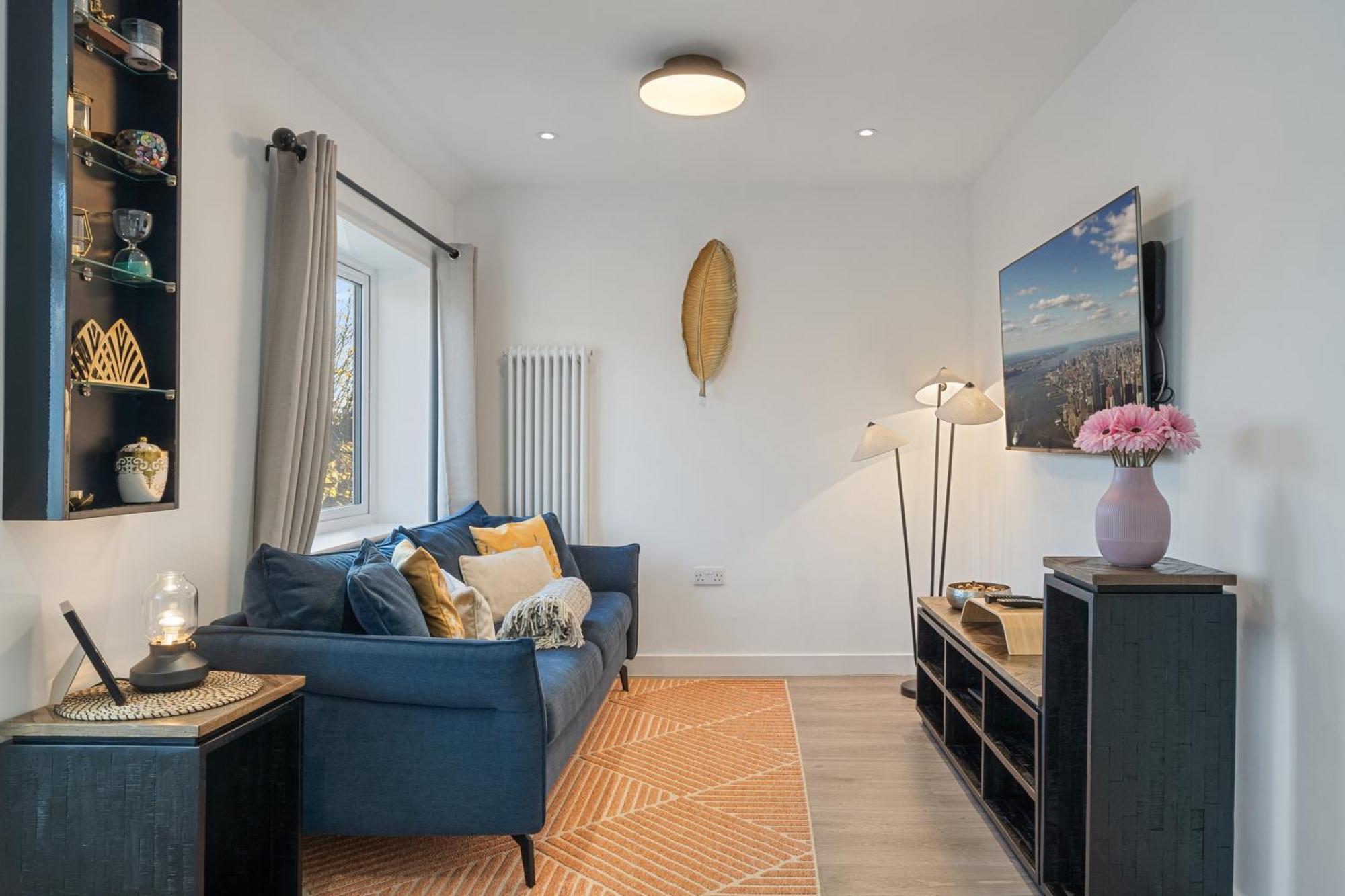 דירות מיל היל Newly Refurbished 2 Bed Flat מראה חיצוני תמונה
